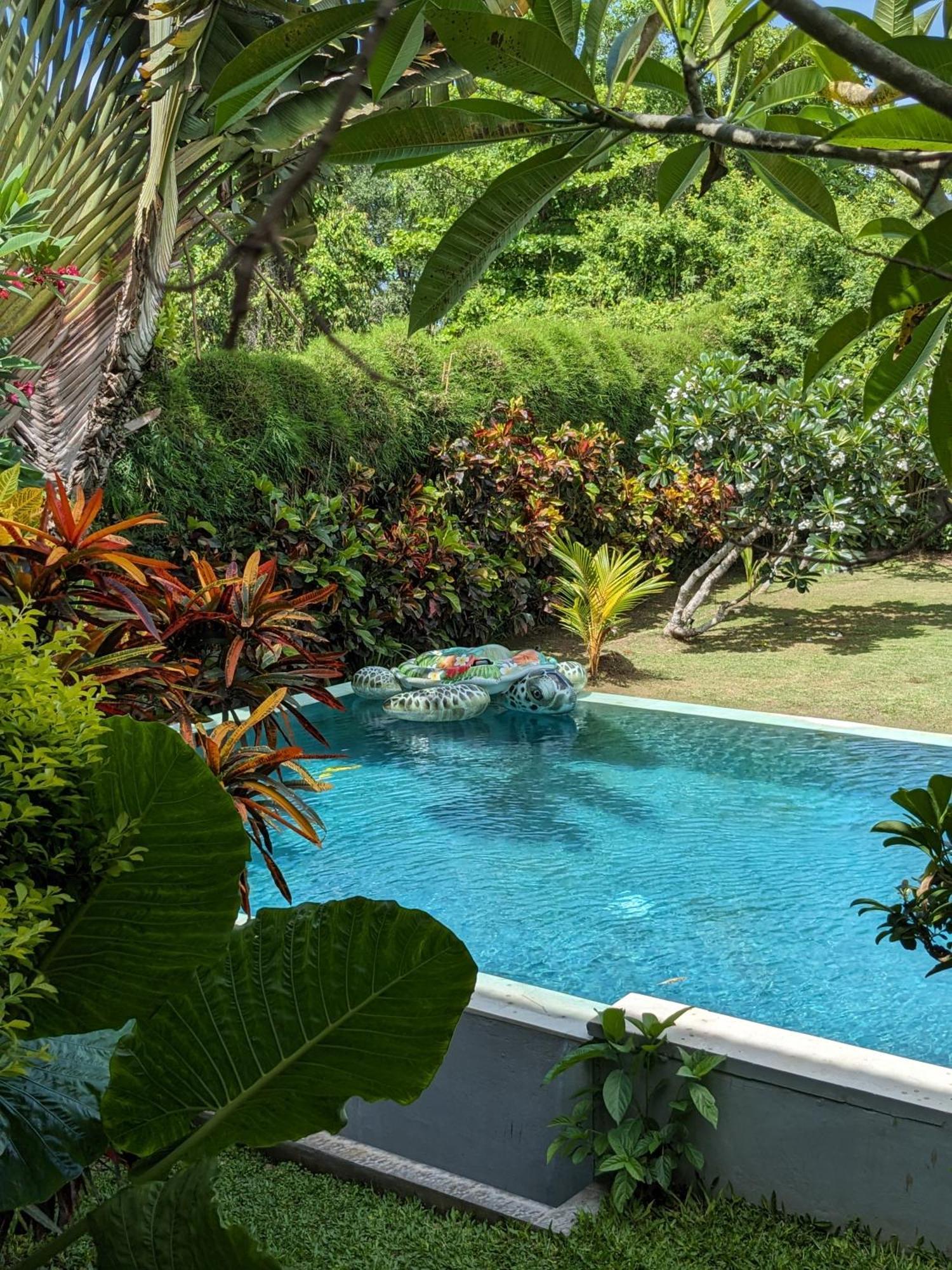 Kamayana, Peaceful & Quiet 6Br Villa With Huge Pool And Tropical Garden Canggu Eksteriør billede