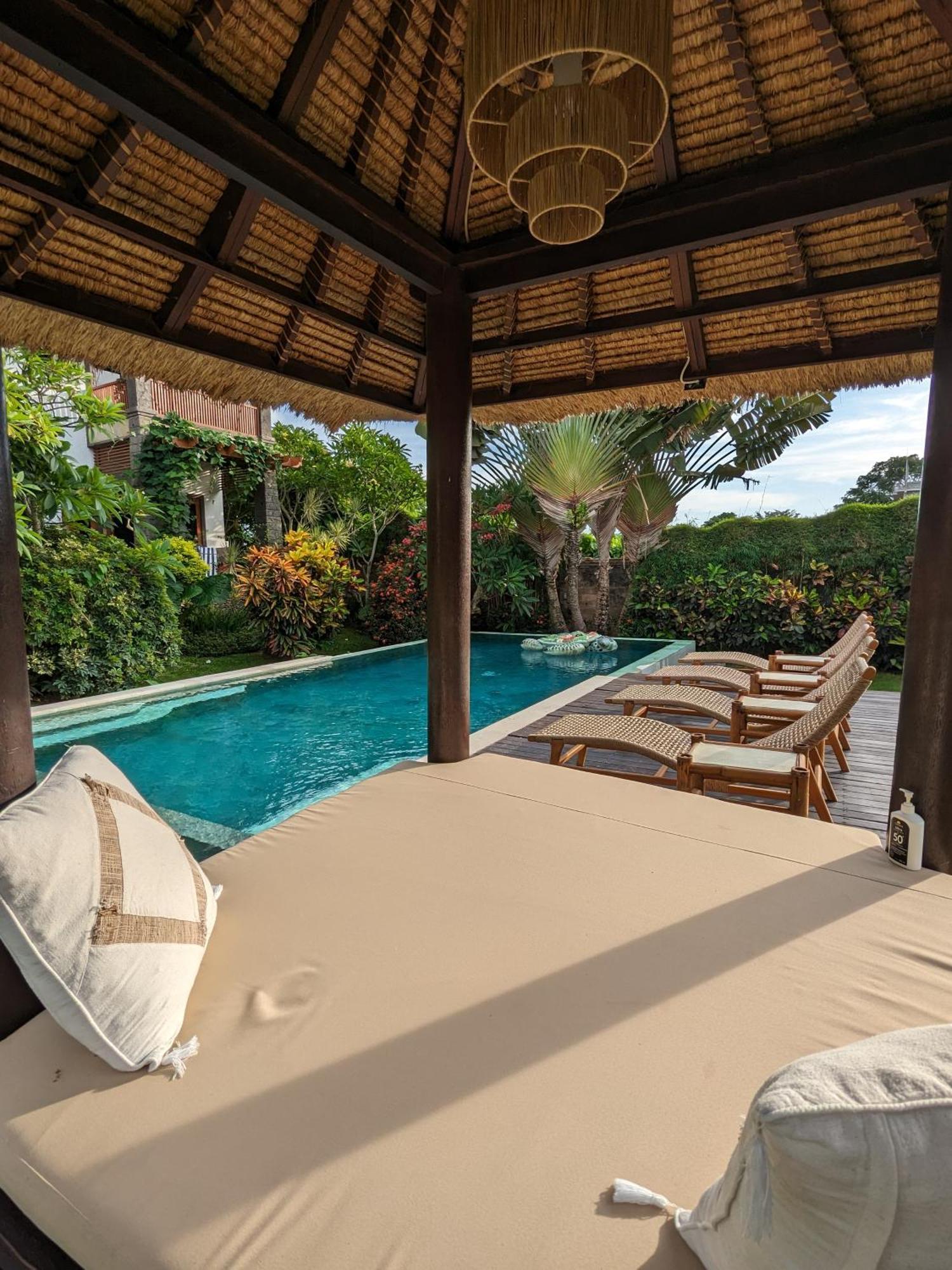 Kamayana, Peaceful & Quiet 6Br Villa With Huge Pool And Tropical Garden Canggu Eksteriør billede