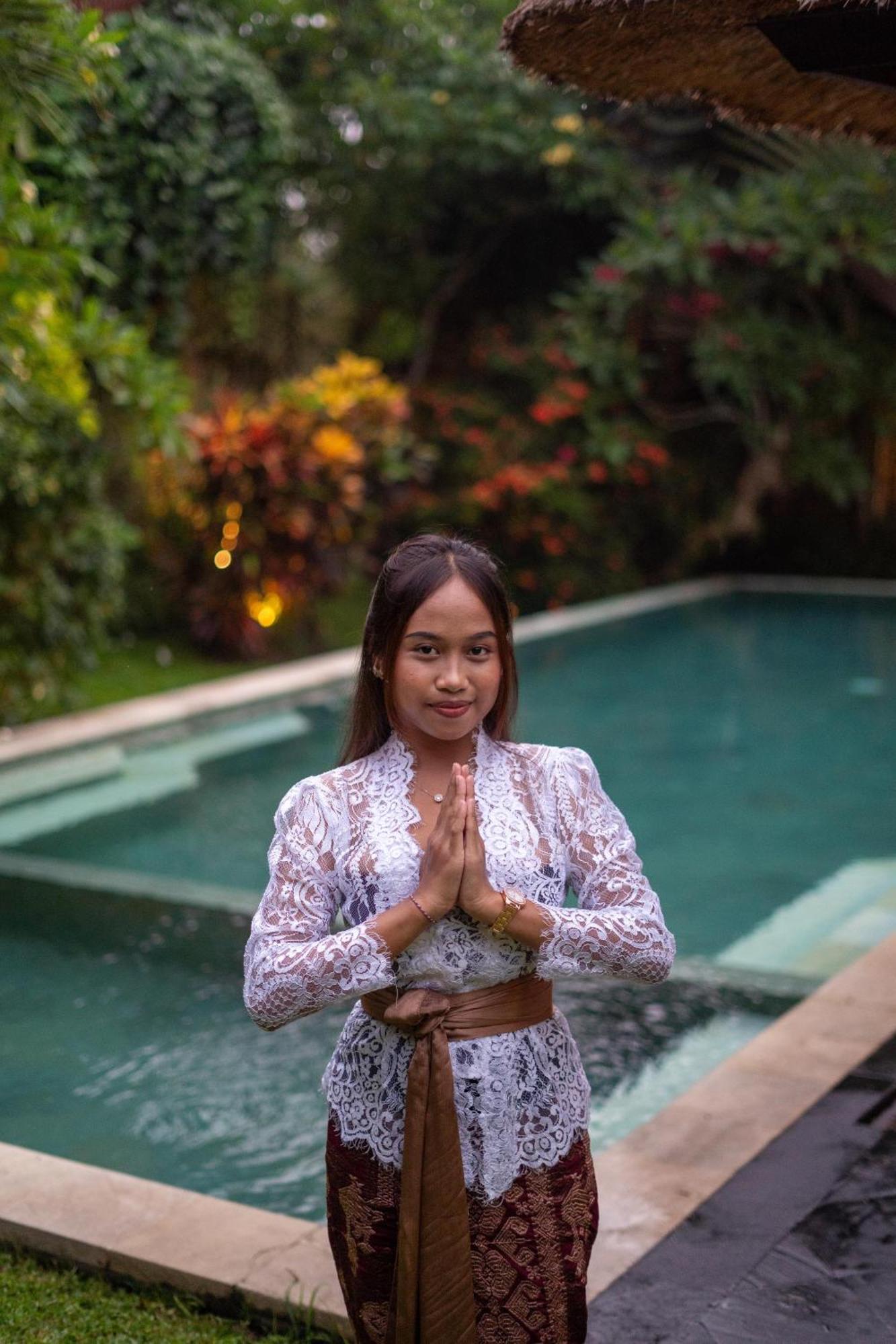 Kamayana, Peaceful & Quiet 6Br Villa With Huge Pool And Tropical Garden Canggu Eksteriør billede