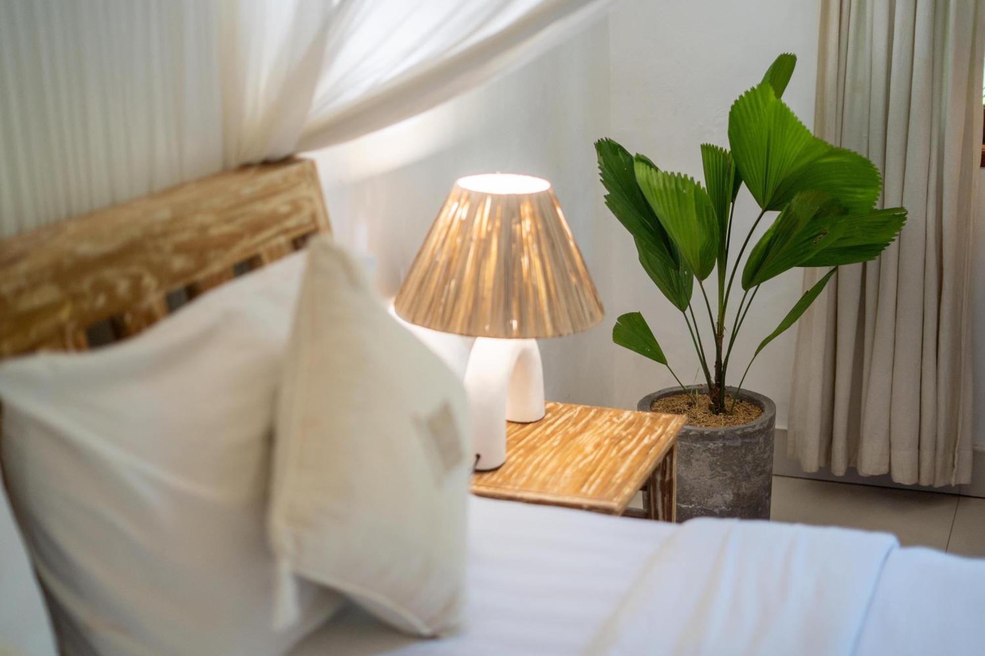 Kamayana, Peaceful & Quiet 6Br Villa With Huge Pool And Tropical Garden Canggu Eksteriør billede